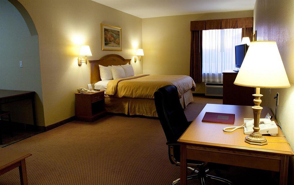 Comfort Suites Tyler South Phòng bức ảnh