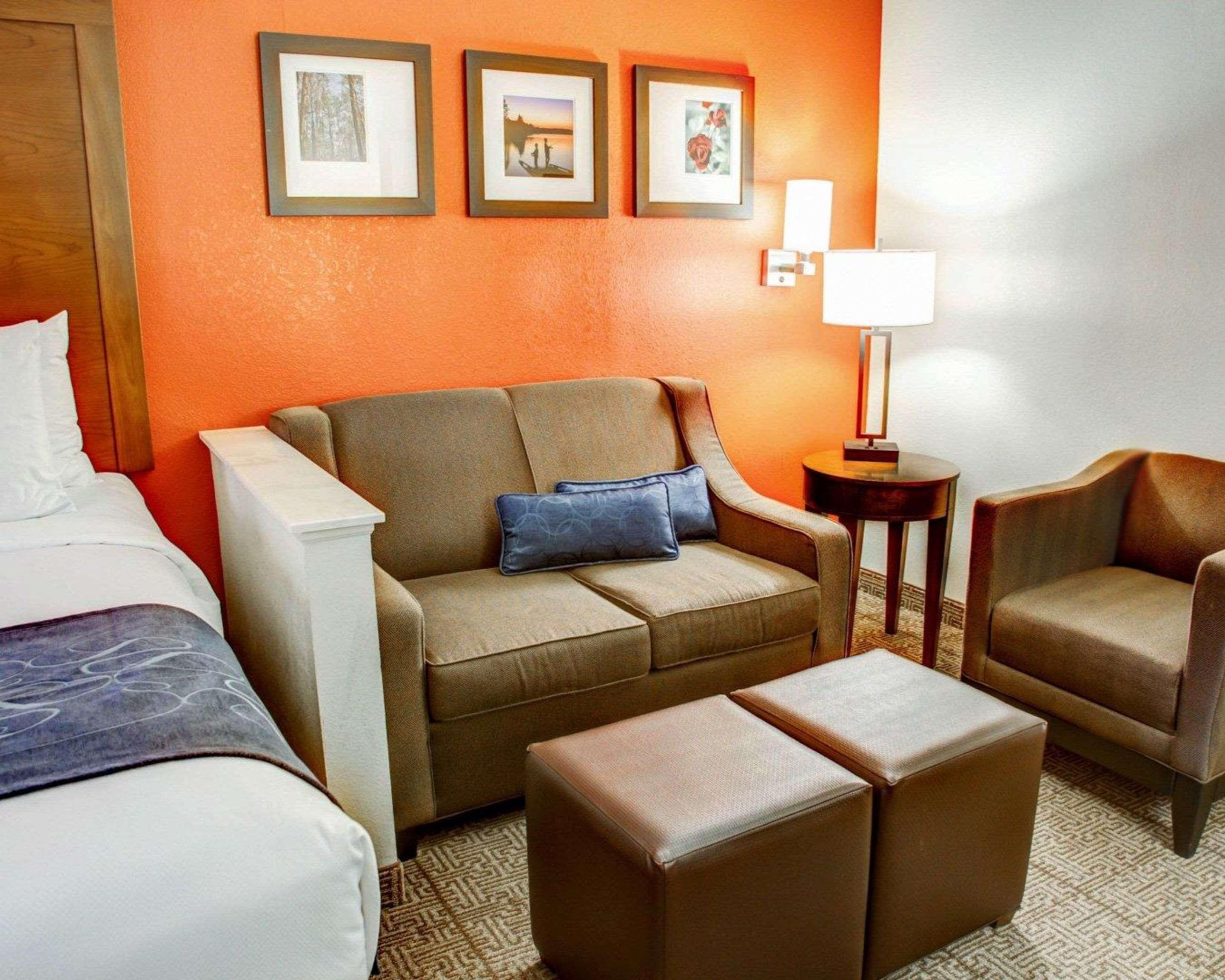 Comfort Suites Tyler South Ngoại thất bức ảnh
