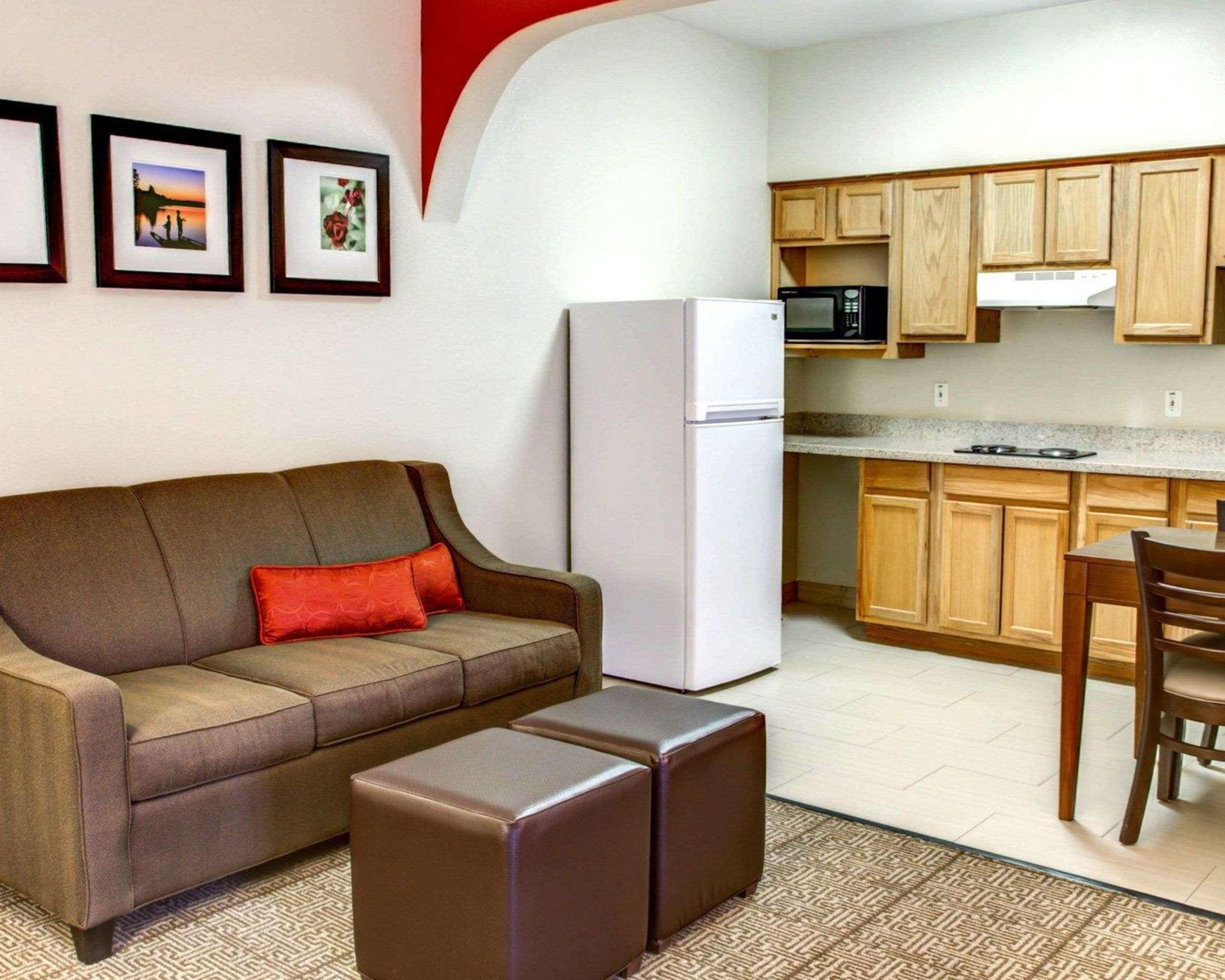 Comfort Suites Tyler South Ngoại thất bức ảnh