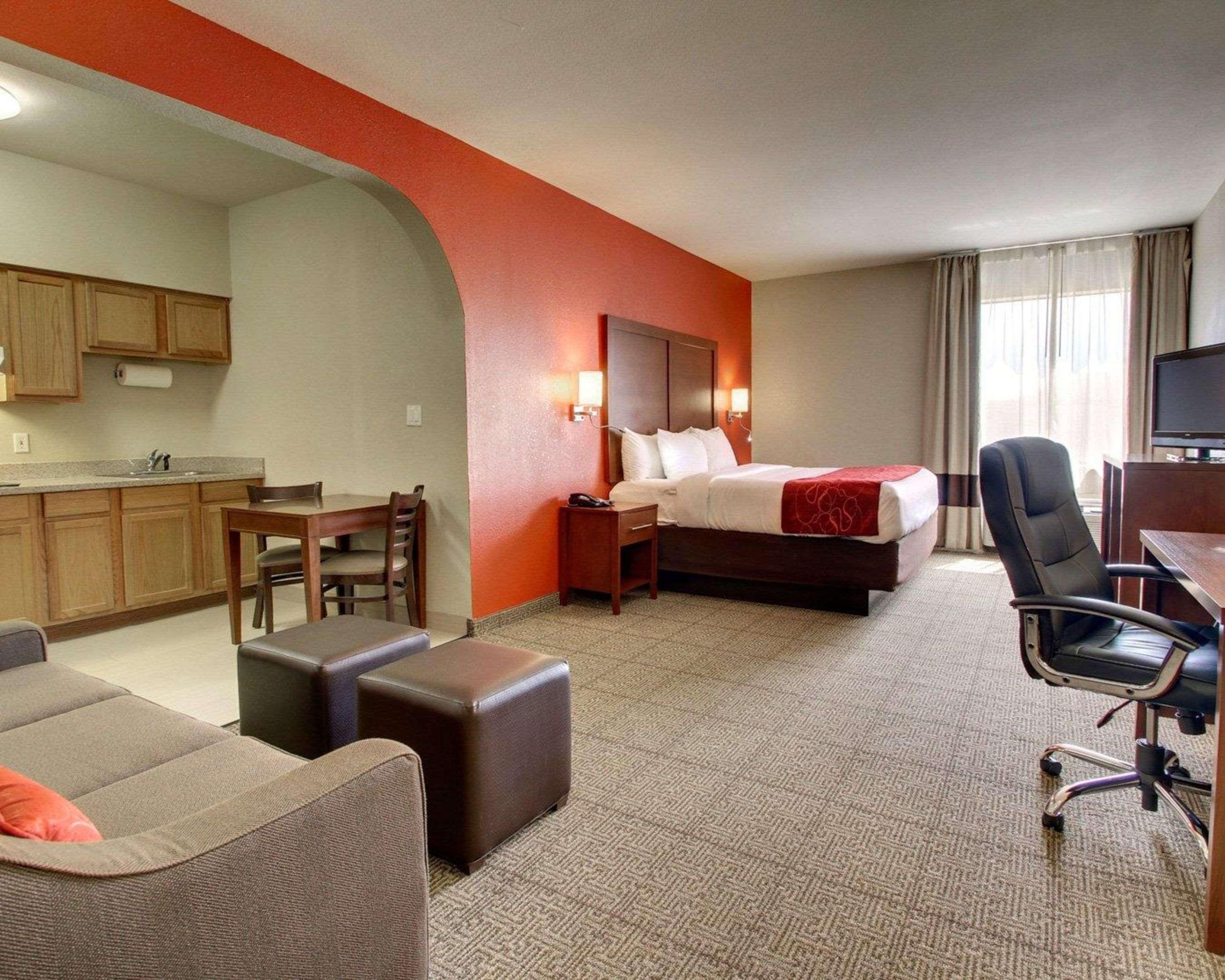 Comfort Suites Tyler South Ngoại thất bức ảnh