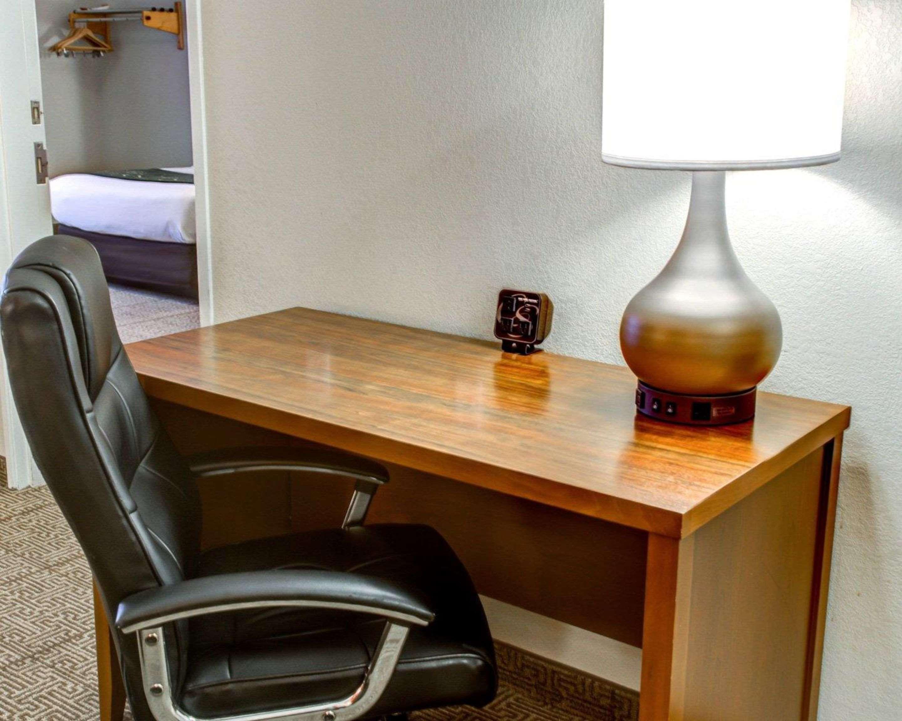 Comfort Suites Tyler South Ngoại thất bức ảnh