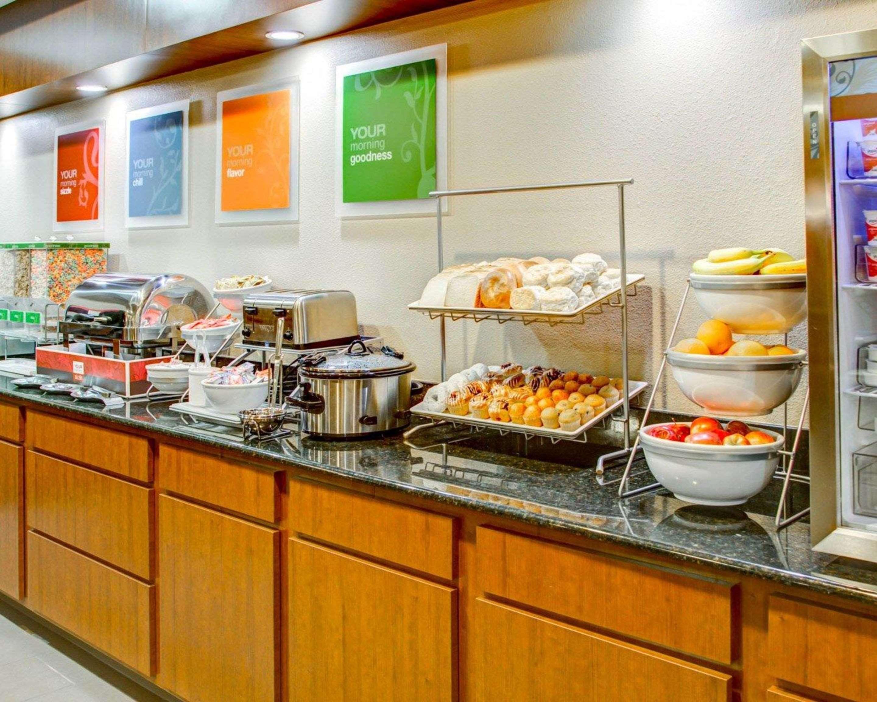 Comfort Suites Tyler South Ngoại thất bức ảnh