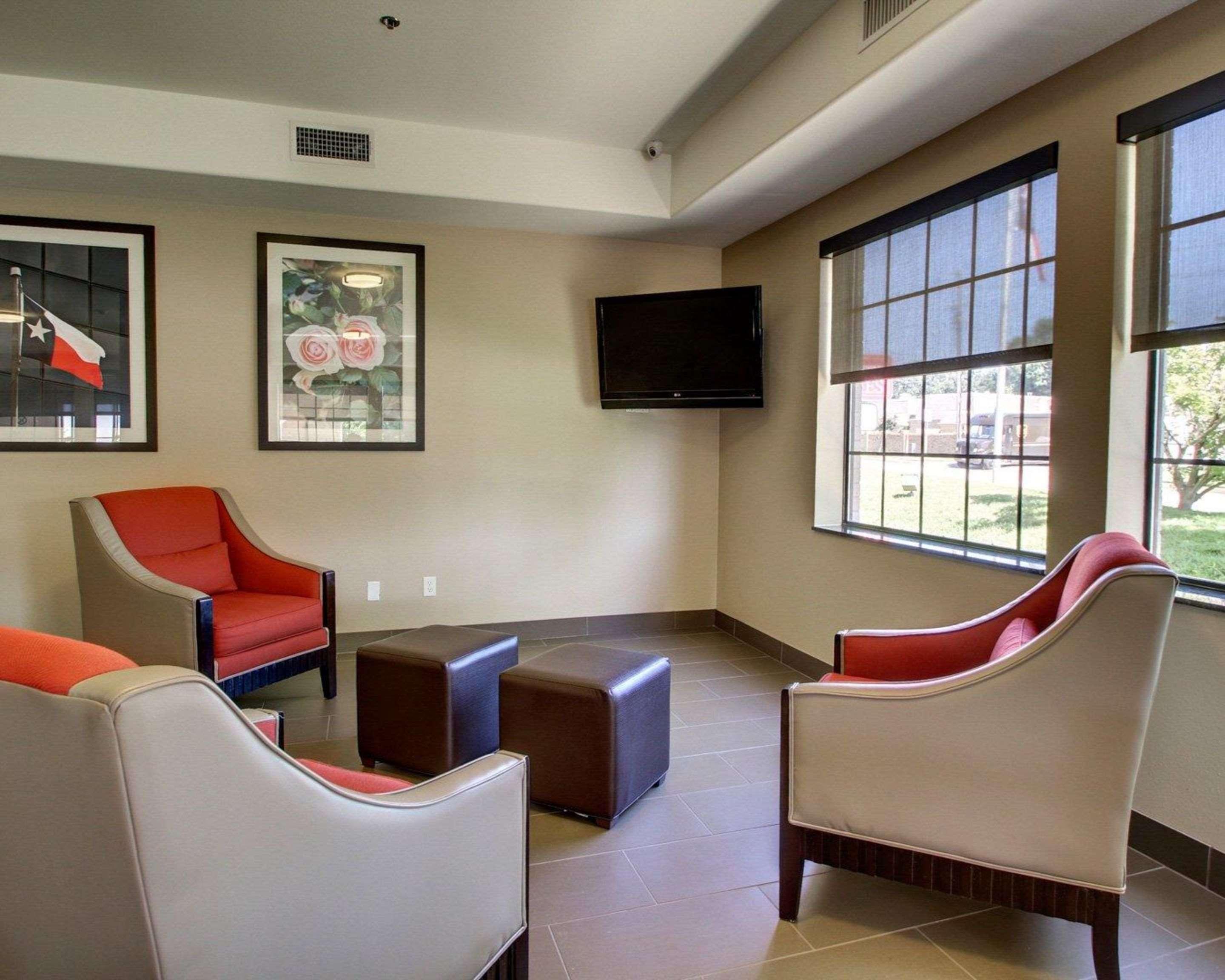 Comfort Suites Tyler South Ngoại thất bức ảnh