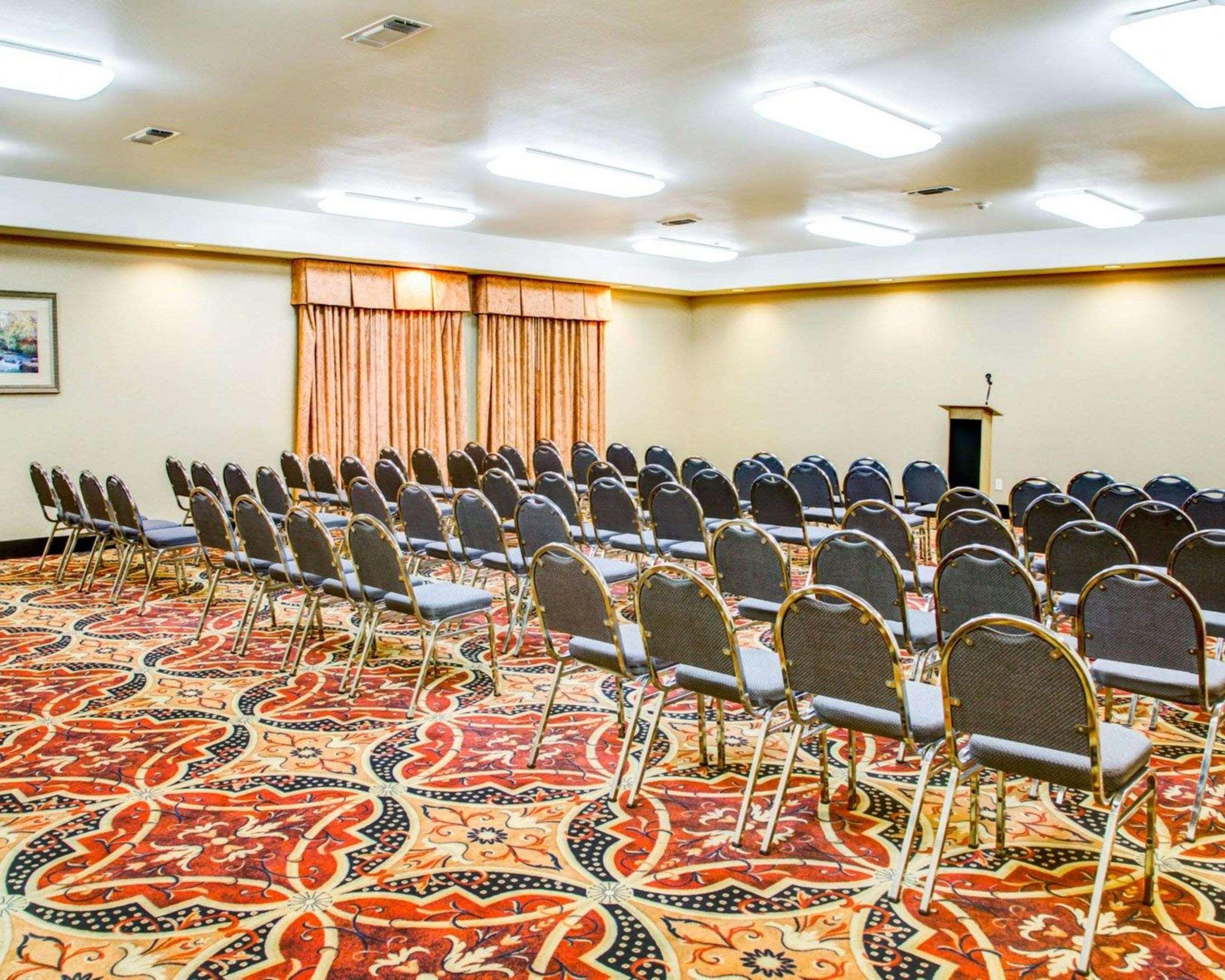 Comfort Suites Tyler South Ngoại thất bức ảnh
