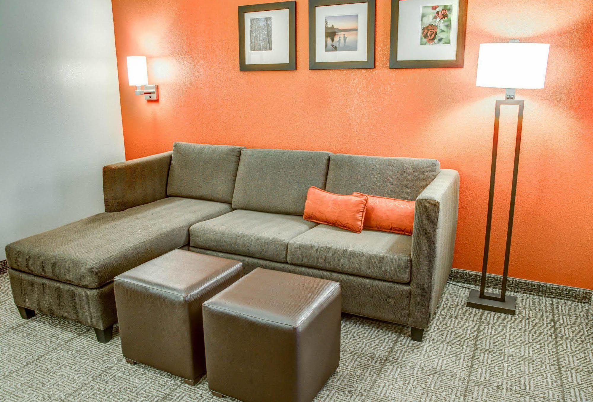 Comfort Suites Tyler South Ngoại thất bức ảnh